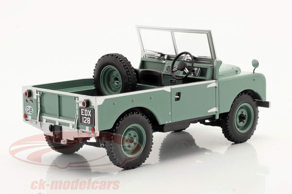 Land Rover Series I RHD without convertible top Year 1957 light green 1:18 ModelCar Group
