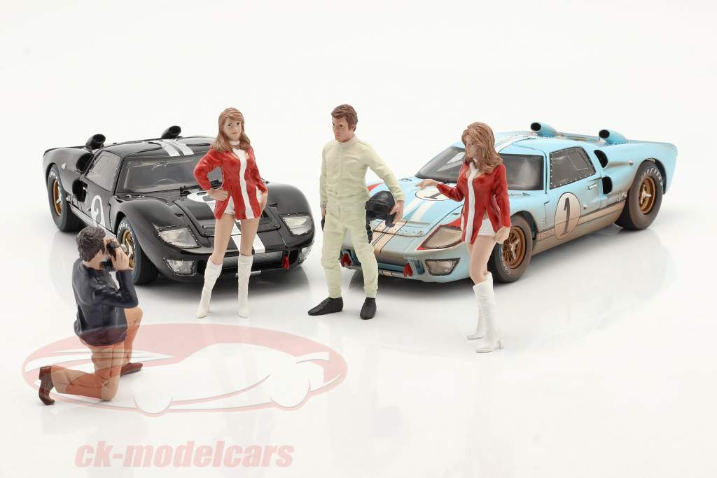 Race Day Series 2  figure #6  1:18 American Diorama