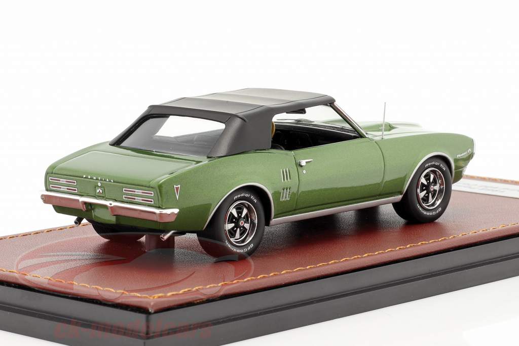 Pontiac Firebird 400 Fermé Convertible 1968 vert métallique / le noir 1:43 GLM