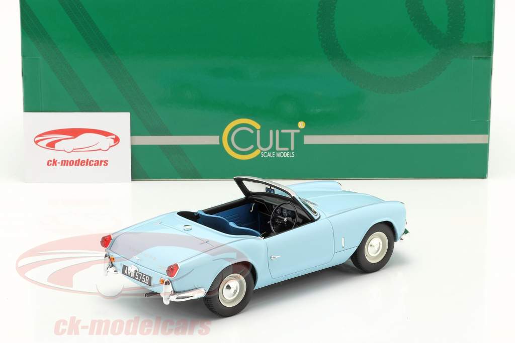 Triumph Spitfire MKII Byggeår 1965 Lyseblå 1:18 Cult Scale