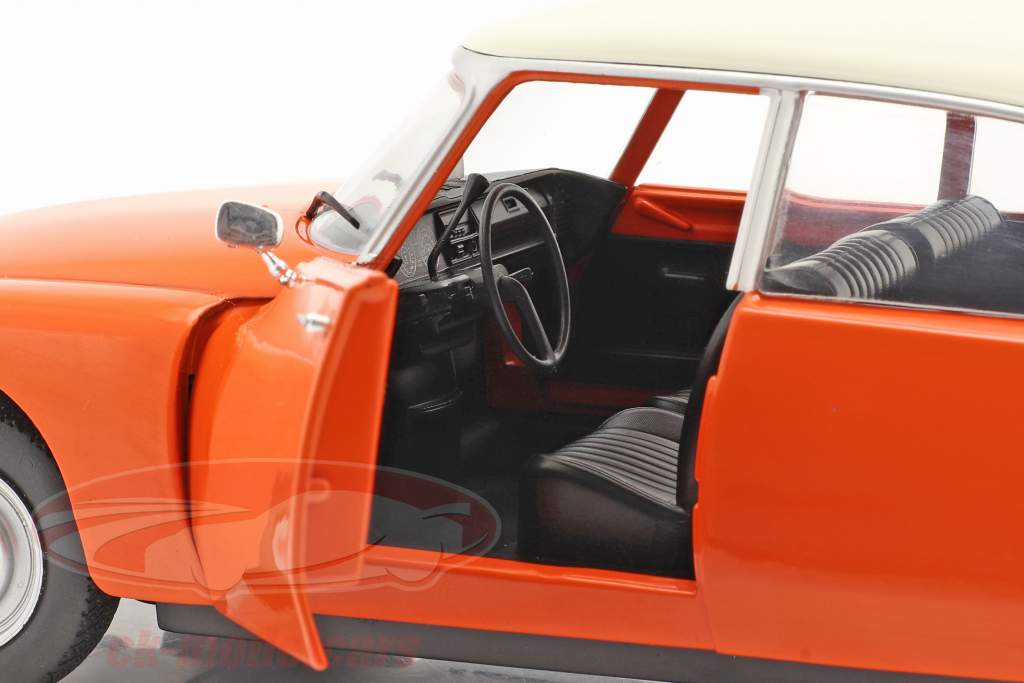 Citroen D Special Año de construcción 1972 naranja 1:18 Solido