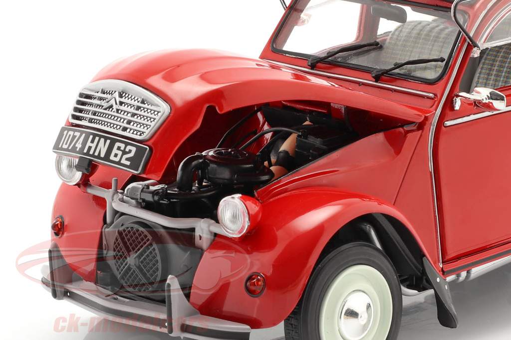 Citroen 2CV6 year 1982 red 1:18 Solido