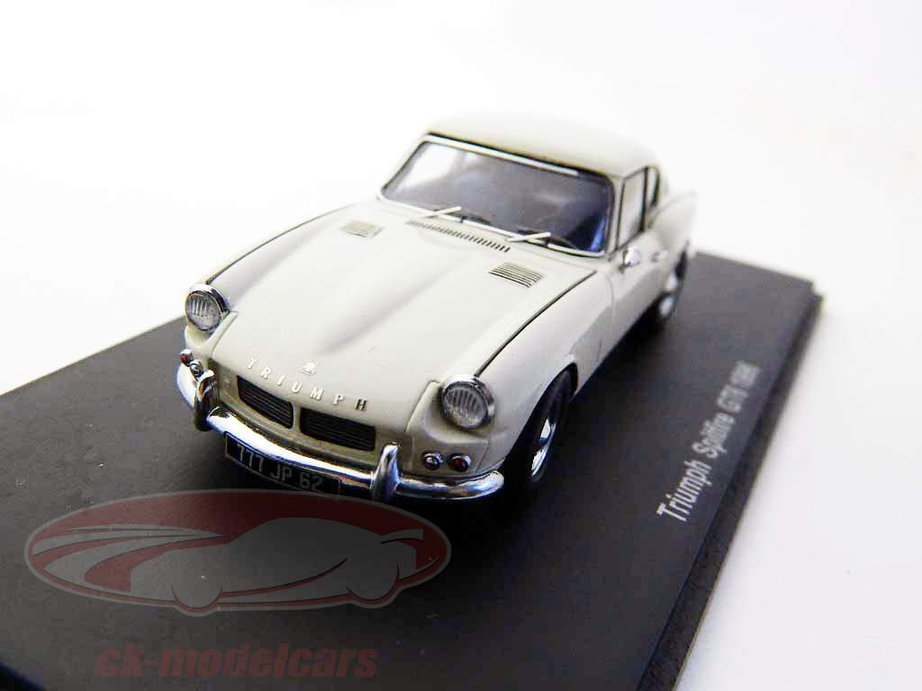 Triumph Spitfire GT6 1996 white 1:43 Spark