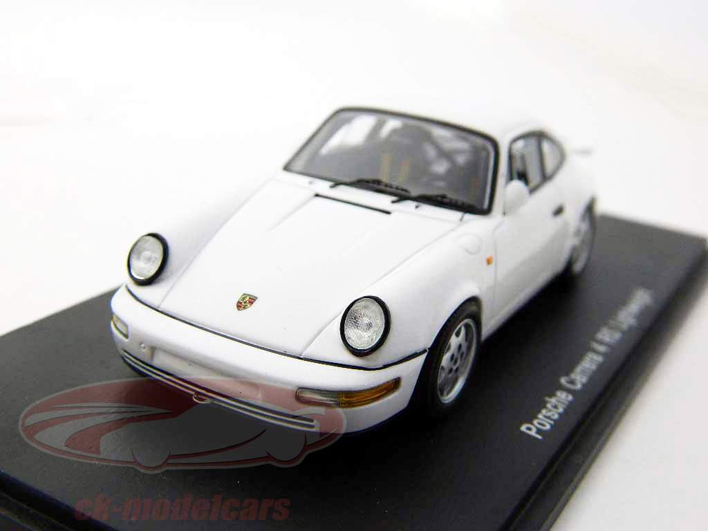 Porsche Carrera 4 RS Lightweight white 1:43 Spark