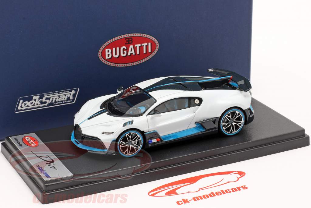 Bugatti Divo Год постройки 2018 кварц белый 1:43 LookSmart