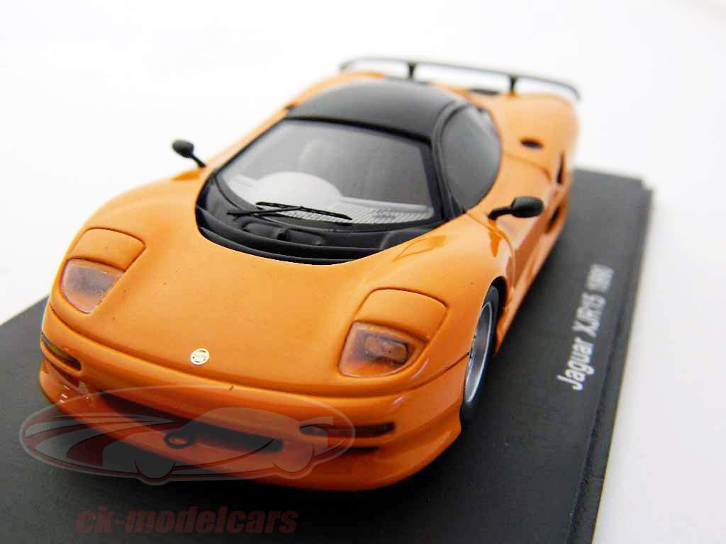 Jaguar XJR15 1990 orange 1:43 Spark