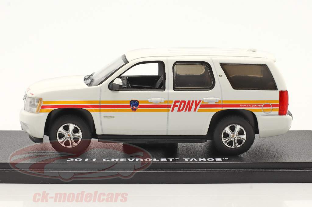Chevrolet Tahoe Fire Department New York 2011 blanche / rouge / jaune 1:43 Greenlight