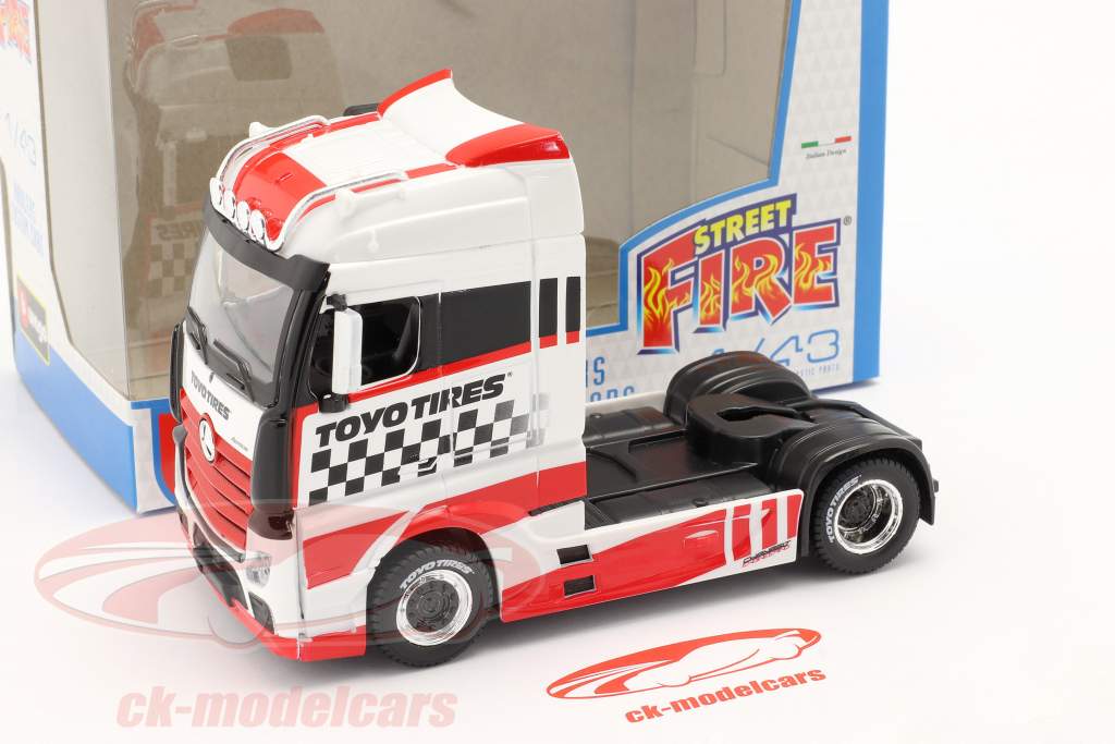 Mercedes-Benz Actros Gigaspace 4x2 Camion bianco / rosso 1:43 Bburago