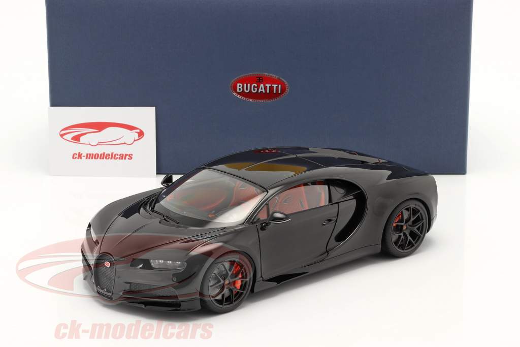 Bugatti Chiron Sport Byggeår 2019 nocturne sort 1:18 AUTOart