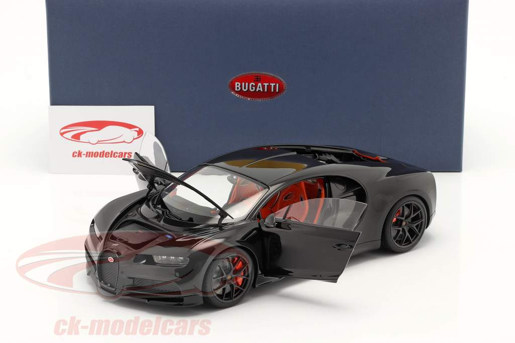 Bugatti Chiron Sport Byggeår 2019 nocturne sort 1:18 AUTOart