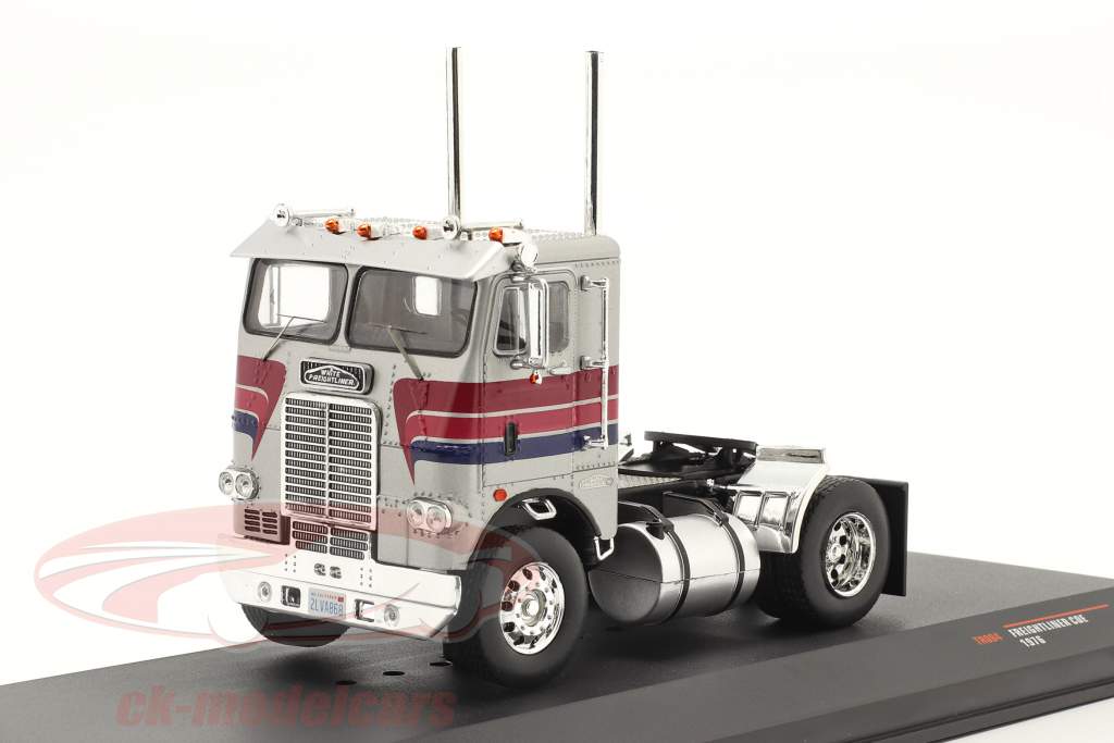 Freightliner COE Rentrer Année de construction 1976 argent / décor 1:43 Ixo