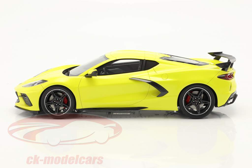 Chevrolet Corvette C8 Stingray Byggeår 2020 accelerate gul metallisk 1:18 TrueScale