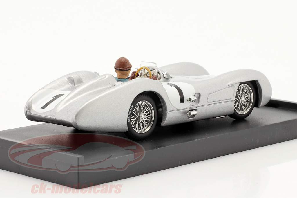 J. M. Fangio Mercedes-Benz W196 #1 4. Britisk GP F1 Verdensmester 1954 1:43 Brumm