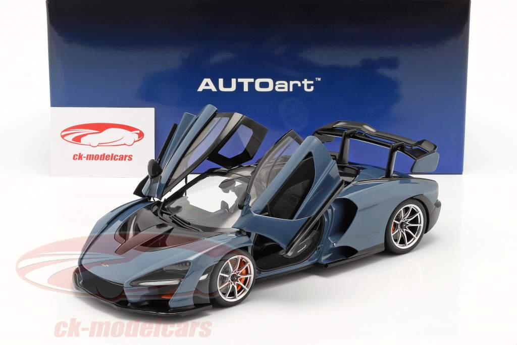 【美品】AUTOart McLaren Senna ブルー 箱あり McLaren Senna Trophy Kyanos Blue and Black with Carbon