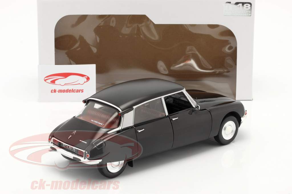 Citroen DS Année de construction 1972 le noir 1:18 Solido