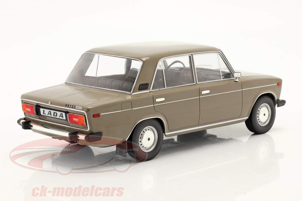 Lada 2106 Año de construcción 1980 oscuro beige 1:18 Triple9