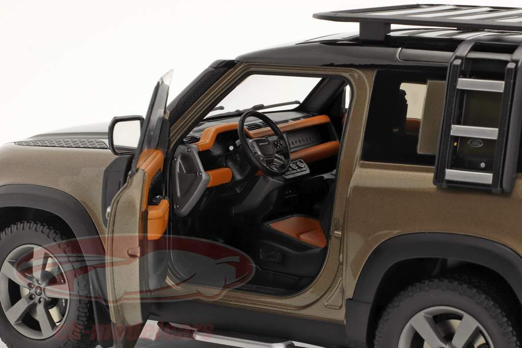 Land Rover Defender 90 Année de construction 2020 gondwana stone 1:18 Almost Real