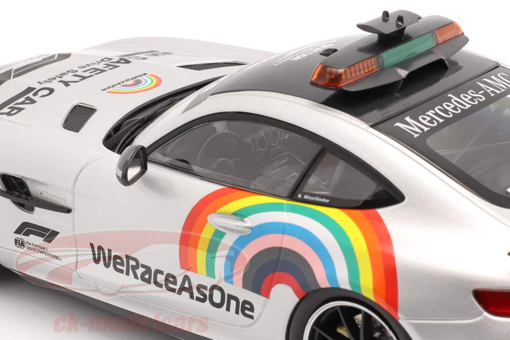 Mercedes-Benz AMG GT-R Safety Car formula 1 2020 1:18 Minichamps