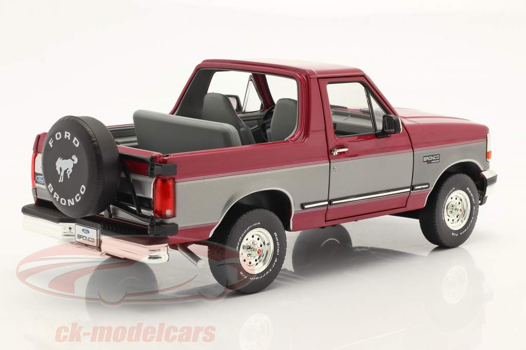 Ford Bronco XLT 1996 rouge bordeaux / argent 1:18 Greenlight