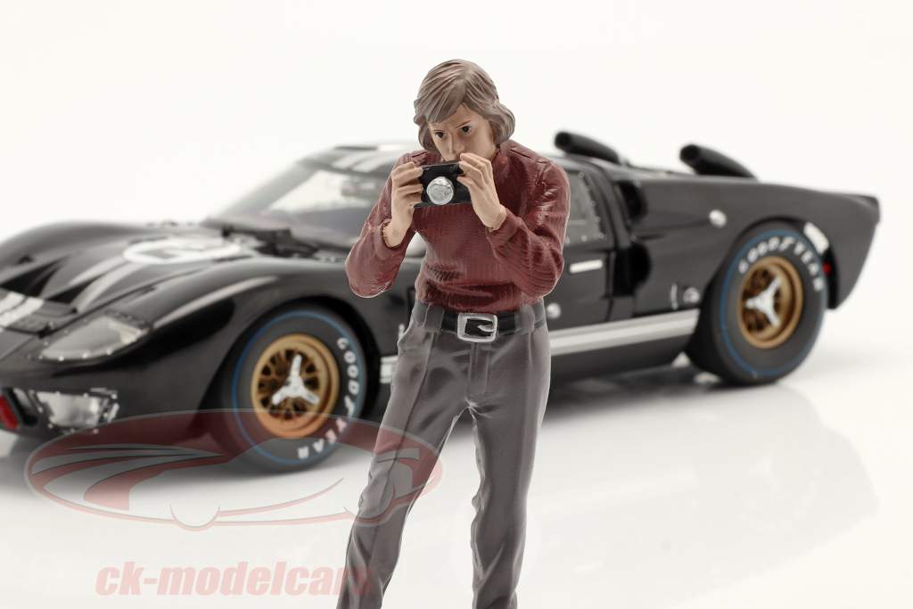 Race Day series 1 figure #2 photographer 60s 1:18 American Diorama
