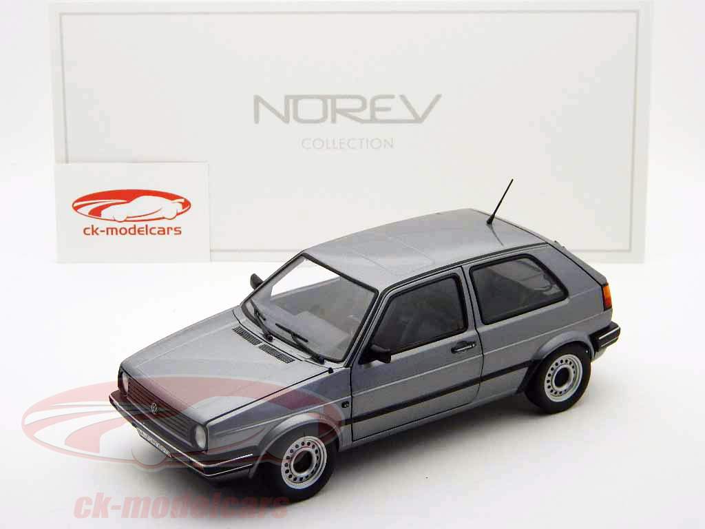 フォルクスワーゲンVWゴルフII CLメタリックグレー/グレーメタリック1時18ノレブ