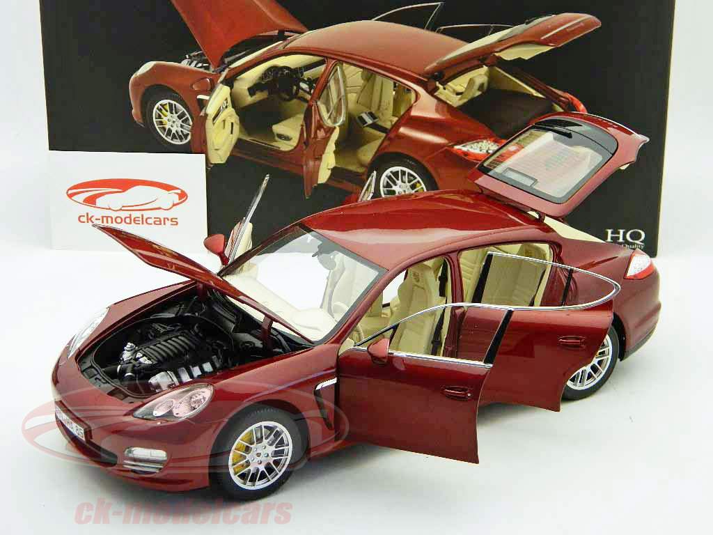 Porsche Panamera 4S di costruzione 2009 rosso metallizzato / rosso metallizzato 1:18 Norev