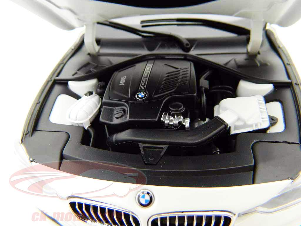BMW Serie 3 F30 bianco alpino 1:18 Modelli di Paragon