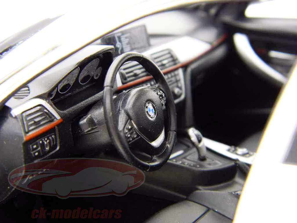 BMW Serie 3 F30 bianco alpino 1:18 Modelli di Paragon