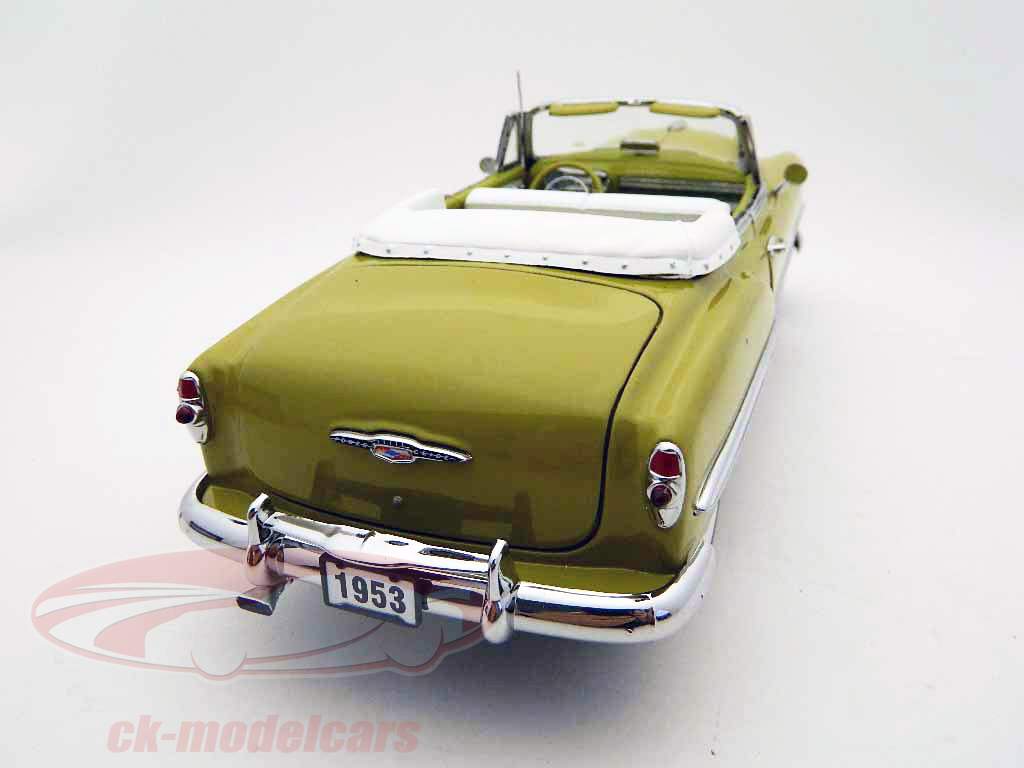 Chevrolet Bel Air Open Convertible 1953 sun gold 1:18 SunStar