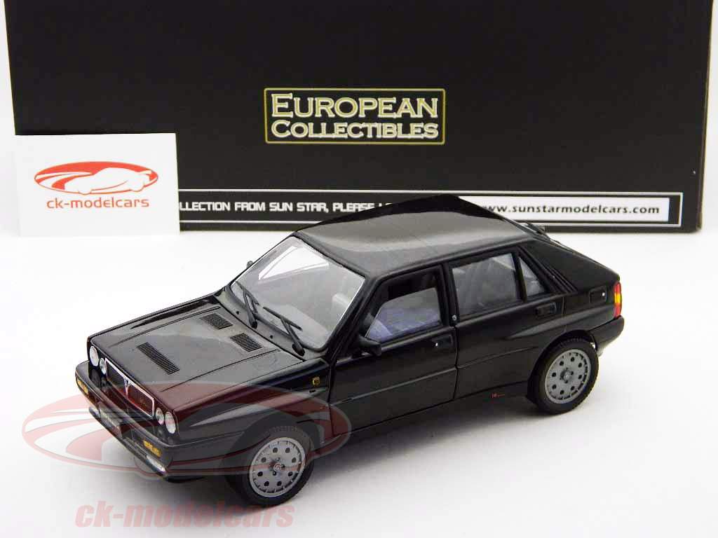 Sun Star Models 1:18 ランチアデルタHFインテグラーレ8V