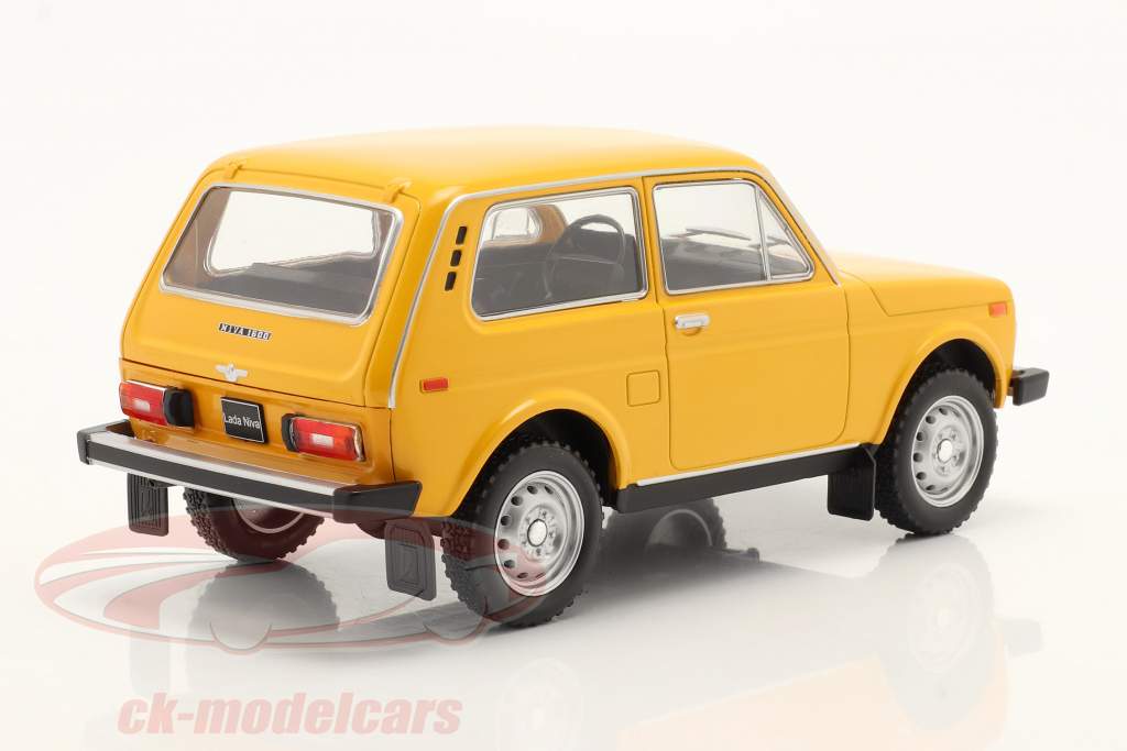Lada Niva dunkelgelb 1:24 WhiteBox