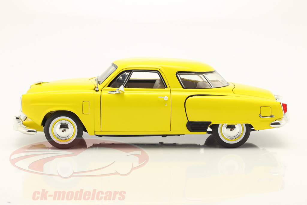Studebaker Champion Год постройки 1951 солнечный желтый 1:18 GMP