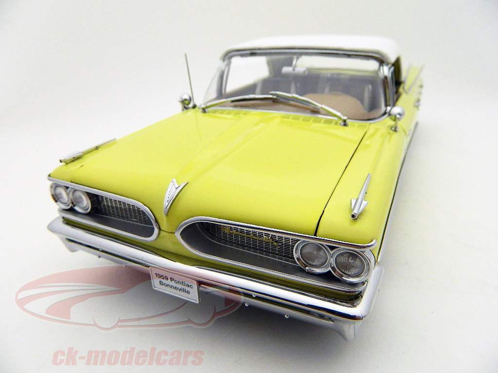 Pontiac Bonneville fermé convertible Année 1959 jaune avec blanc Dach1: 18 Sunstar