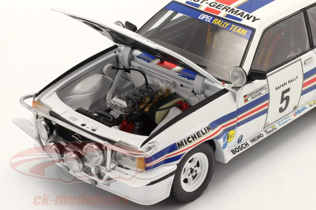 Opel Ascona 400 #5 2nd Safari Rallye 1982 Röhrl, Geistdörfer 1:18 SunStar