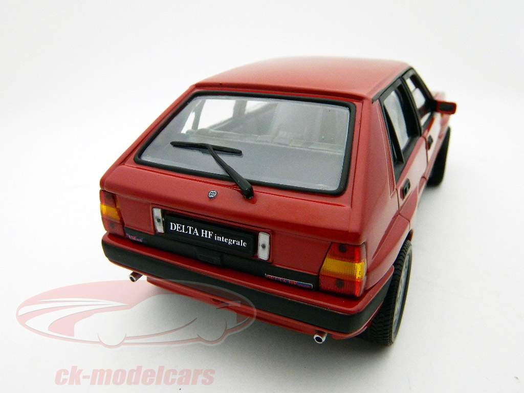サンスター 1/18 ランチア デルタ インテグラーレ Lancia Delta Amazon | Sun Star サンスター 1/18 Lancia ランチア デルタ HF