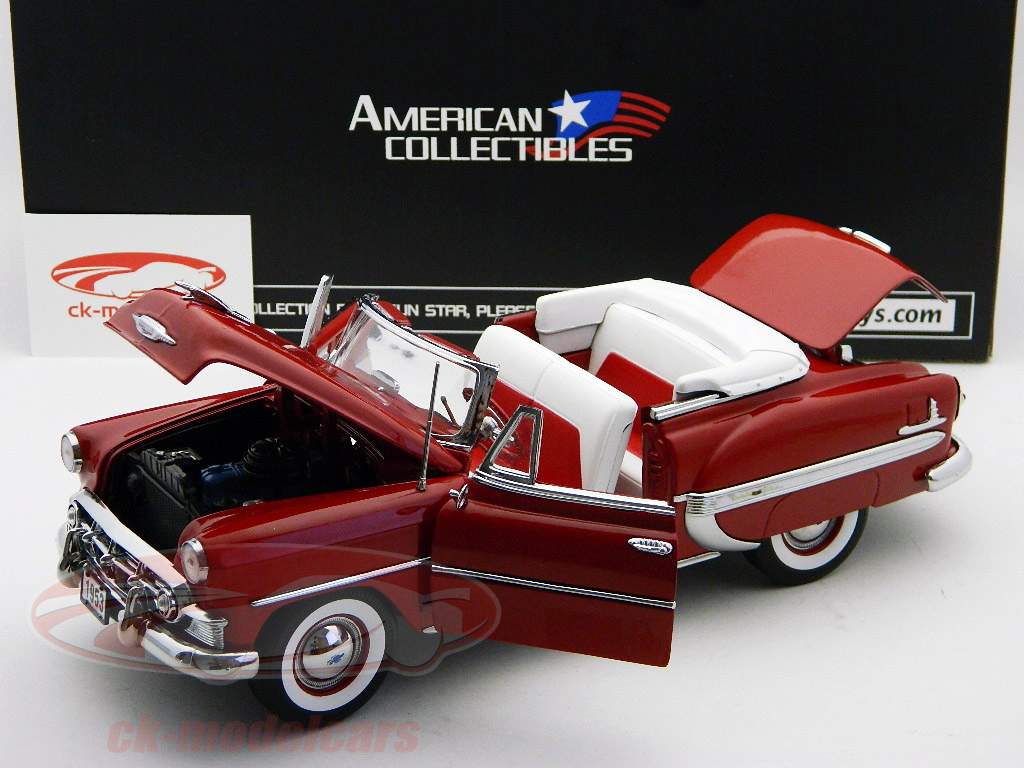 Chevrolet Bel Air Cabriolet Ouvert Année 1953 rouge / rouge cible 1:18 SunStar