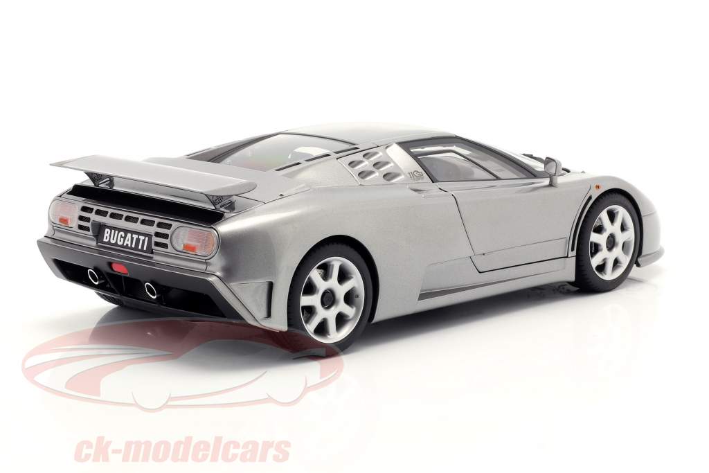 Bugatti EB 110 SS bouwjaar 1992 Grijs metalen 1:18 AUTOart