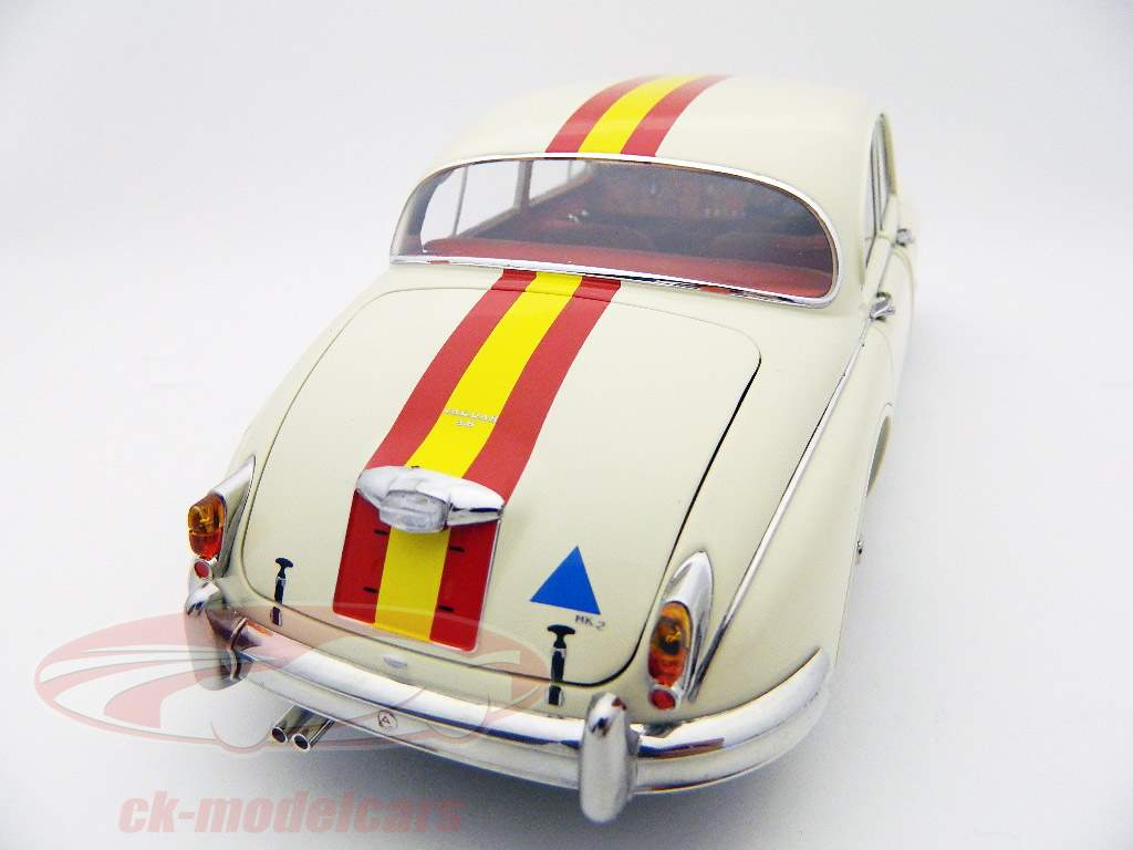 Jaguar Mark 2 3.8 #1 Bob Jane Racing Model 1962 1:18 Icons