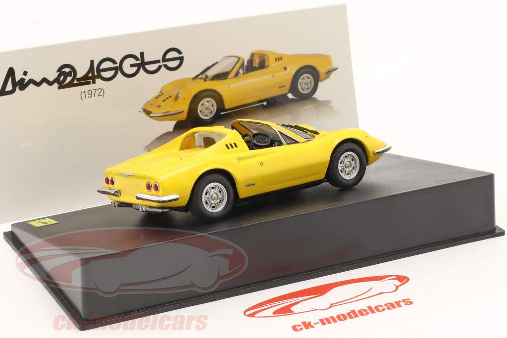 Ferrari Dino 246 GTS Año de construcción 1972 con Escaparate amarillo 1:43 Altaya