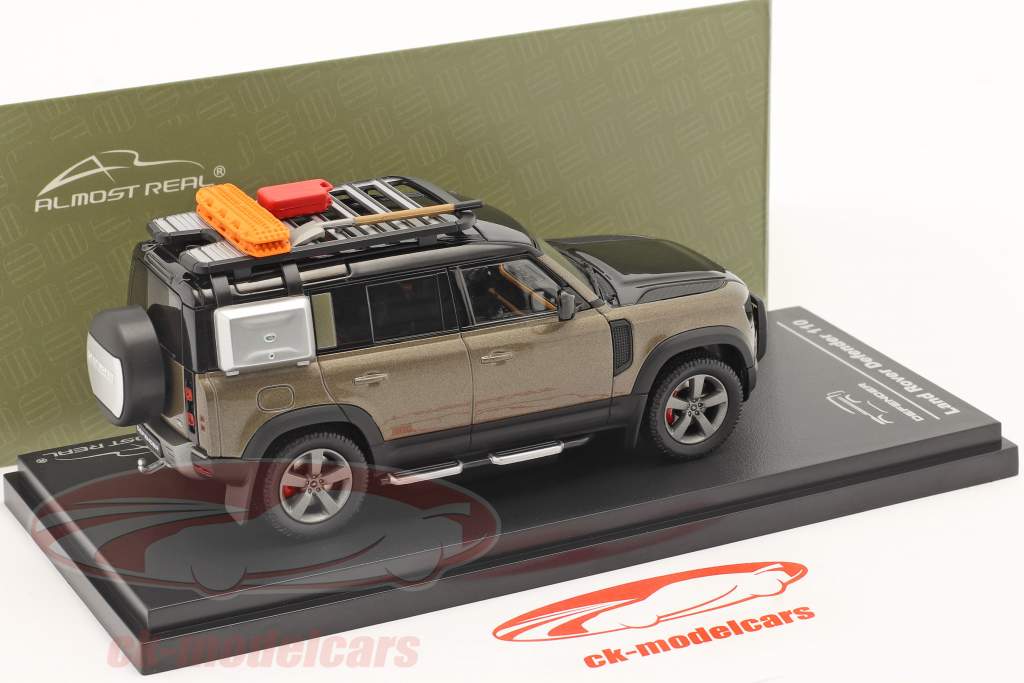 Land Rover Defender 110 Año de construcción 2020 marrón metálico 1:43 Almost Real