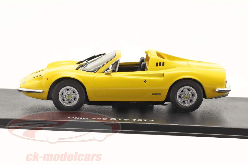 Ferrari Dino 246 GTS Ano de construção 1972 com Mostruário amarelo 1:43 Altaya