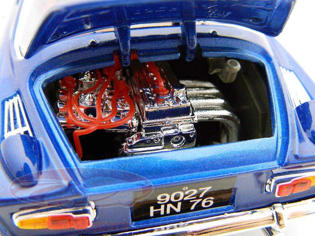 Alpine Renault A110 1600S #108 Rally 1971 1:18 Bburago