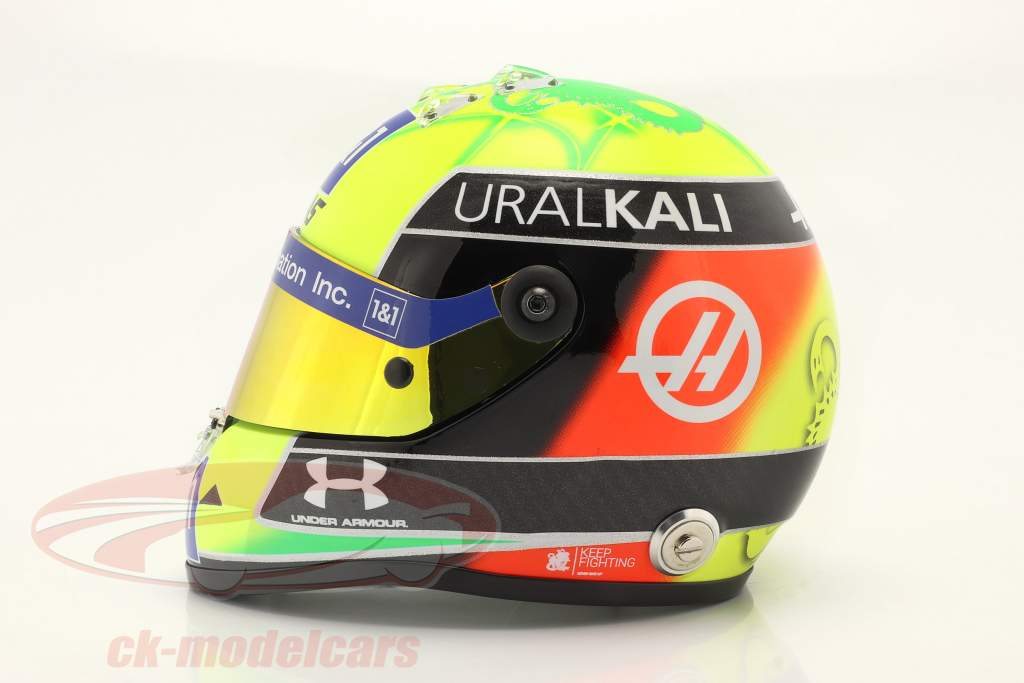 Mick Schumacher #47 Uralkali Haas F1 Team formule 1 2021 casque 1:2 Schuberth