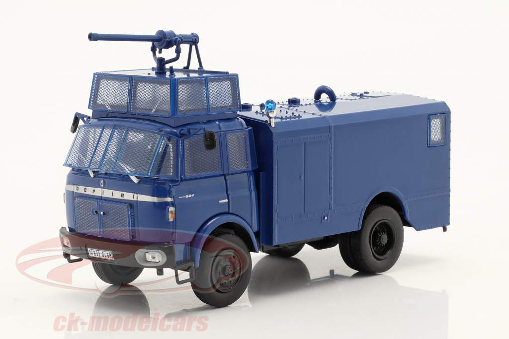 Berliet GBK80 water cannon police year 1960 blue 1:43 Hachette