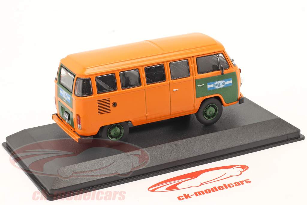 Volkswagen VW Kombi SEGBA Année de construction 1983 Orange / vert 1:43 Hachette
