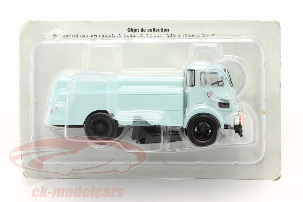 Berliet GLB Balayeuse arroseuse Année de construction 1955 lumière bleu 1:43 Hachette