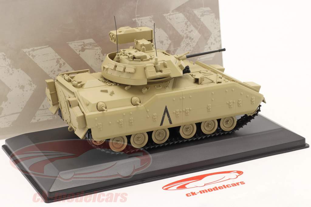 M2 Bradley タンク 軍用車両  砂色 1:48 Solido