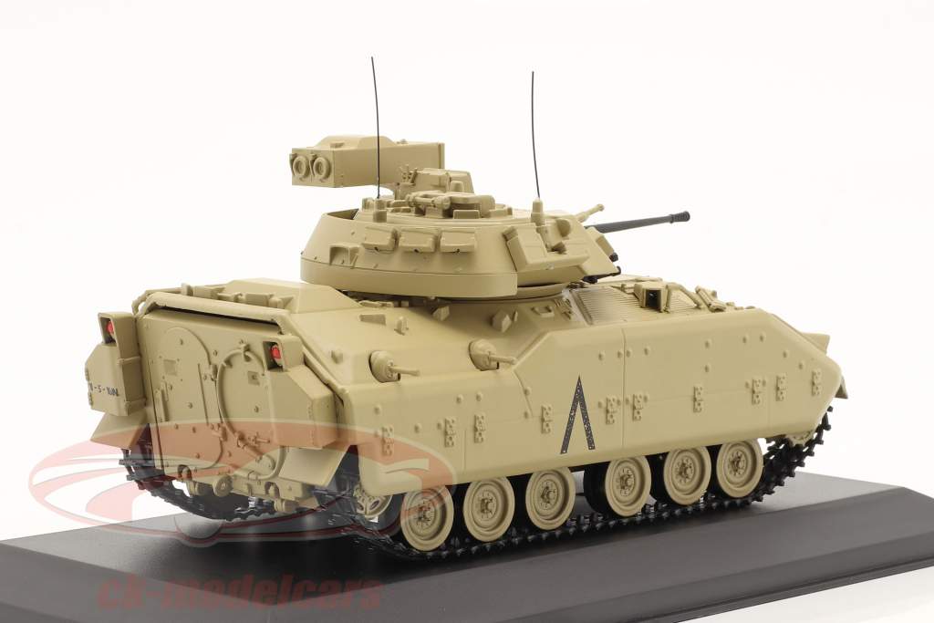 M2 Bradley タンク 軍用車両  砂色 1:48 Solido