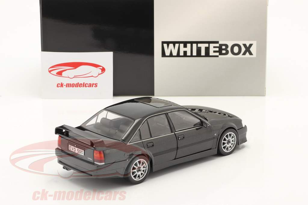 Opel Omega Evolution 500 建設年 1991 ブラック 1:24 WhiteBox