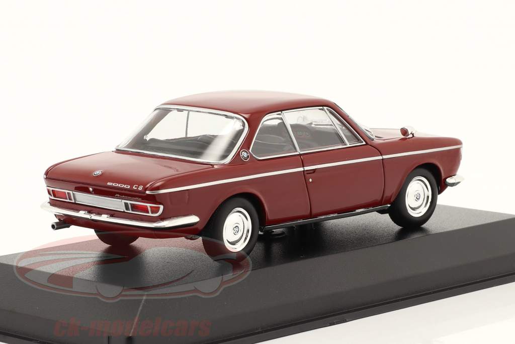 BMW 2000 CS coupé Byggeår 1967 Granada rød 1:43 Minichamps